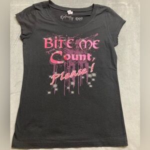 Kimberly Koker Black T-Shirt Medium